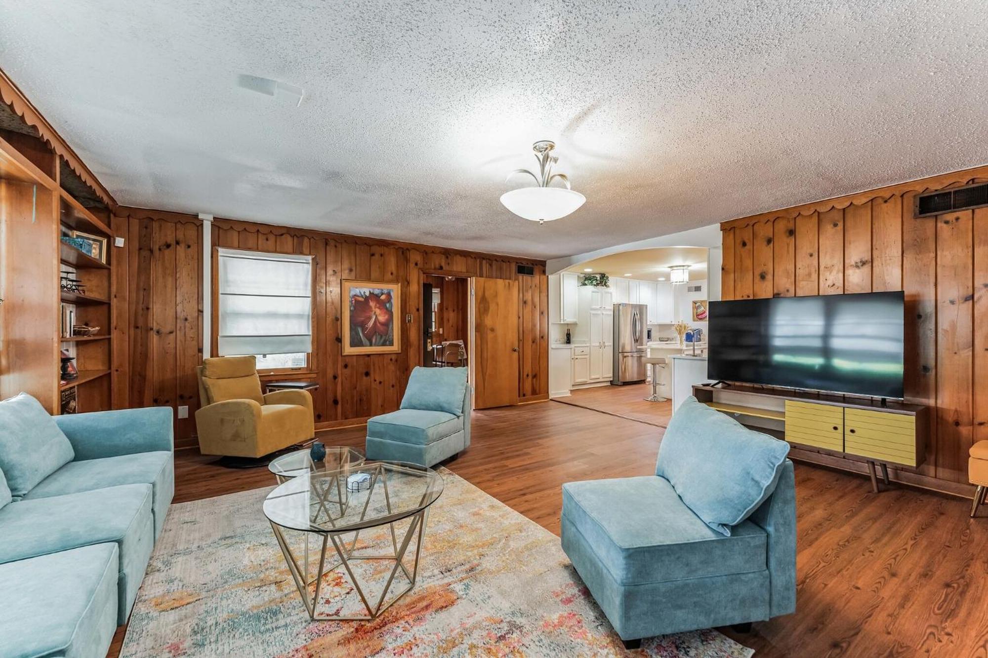 Mins To Graceland Secluded Rambling Ranch Style Home Memphis Exterior foto